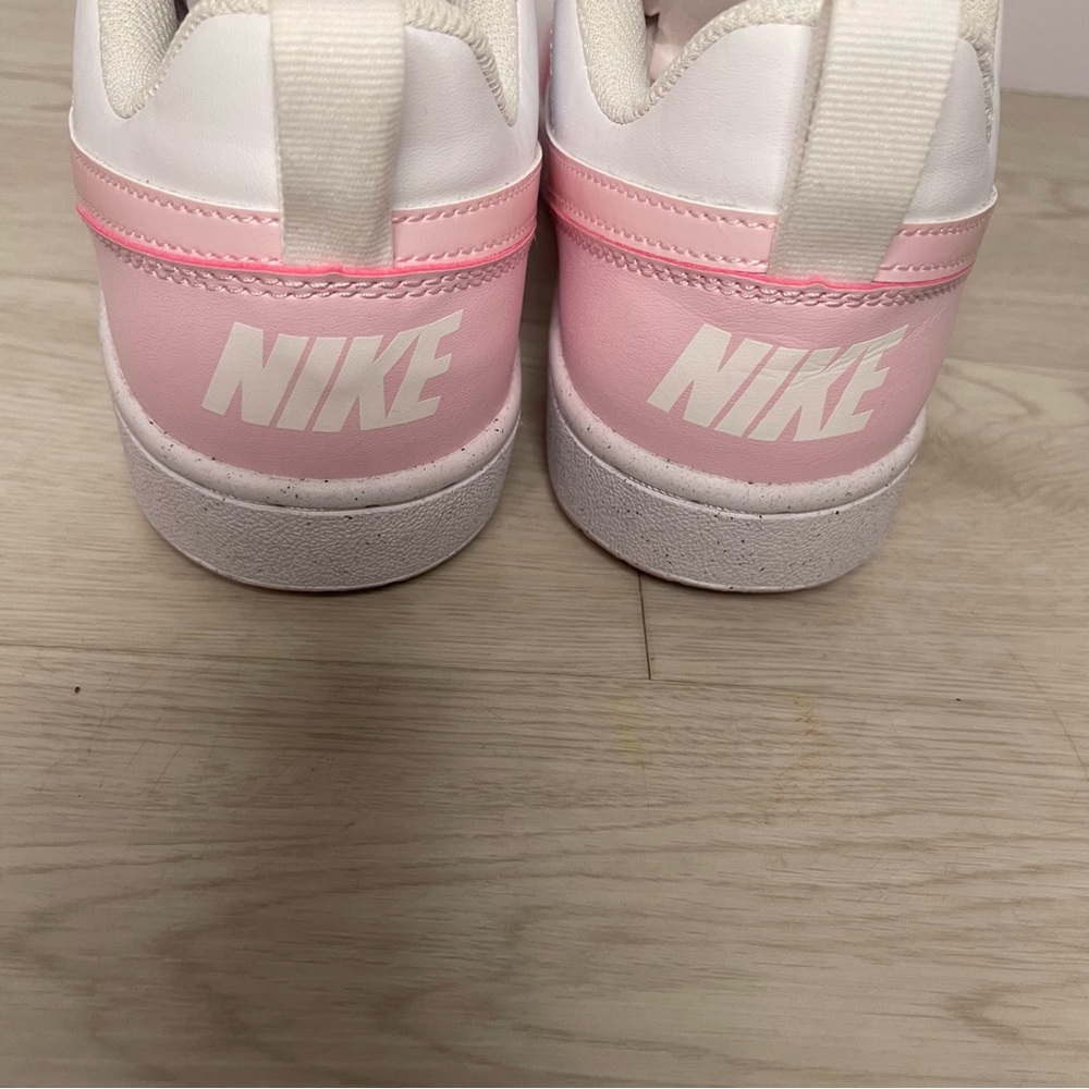NWOB Nike Court Borough Low Recraft Pink Foam White (DV5456-105) Size 6Y  W7.5/8 - Picture 7 of 13